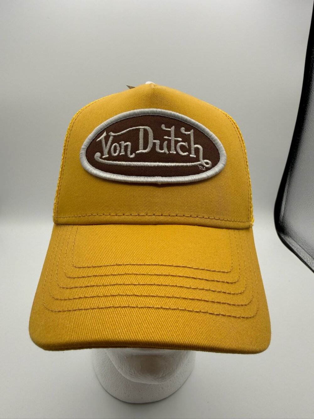Von Dutch Hat (OG GOLD) Patch Mesh Snapback Trucker One Size - BRAND NEW TAGS!